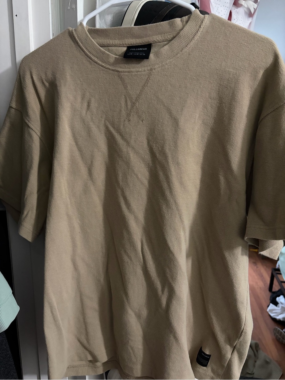 Pull&Bear Short Sleeve Crewneck Tee in Khaki